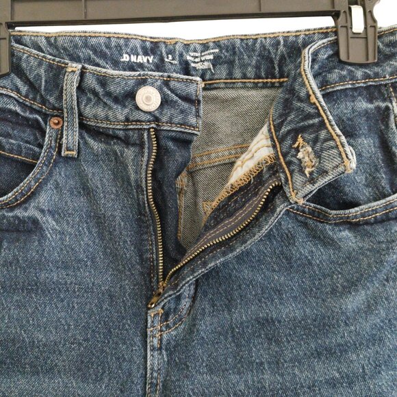 Old Navy Extra High Waisted Sky Hi Wide Leg Jeans Size 2P Excellent Condition - Picture 6 of 12